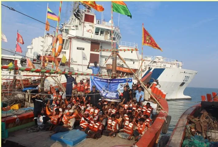 Indian Coast Guard conducts training of 171 fishermen at ICG Ship