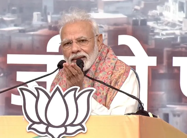 PM Narendra Modi : Congress, urban Naxals spreading rumours over CAA, NRC