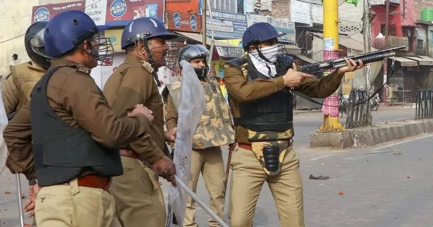 2 killed in Mangaluru, 1 in Lucknow during anti-CAA protests running across India