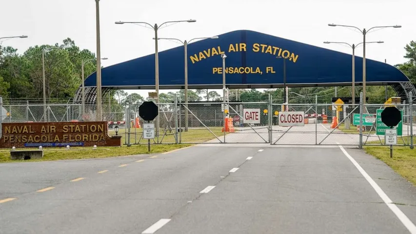 4 Dead, 8 Injured After Saudi air force trainee open fire at US Naval Station in Florida, was shot dead by police