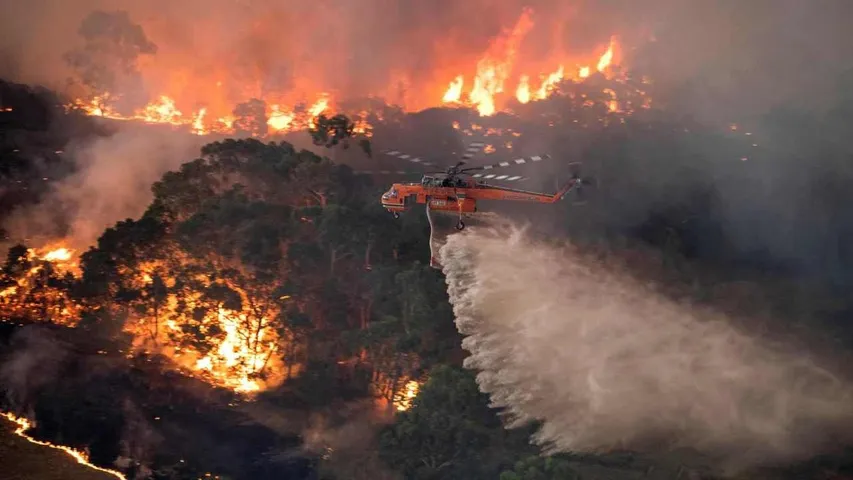 Australia: Emergency warnings are in place in Victoria and New South Wales