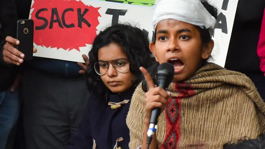JNU violence: FIR against JNUSU president Aishe Ghosh for ‘attacking security guards’