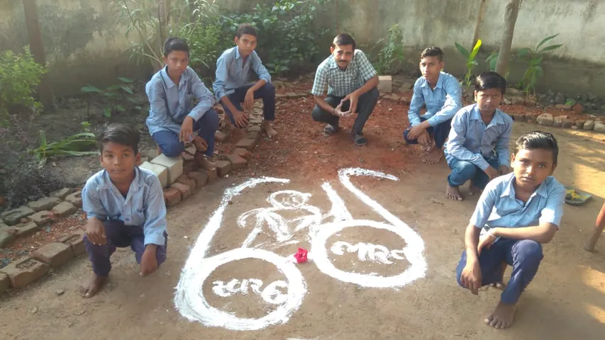 Ek Bharat Sreshth Bharat implemented in Bhadarwa CRC