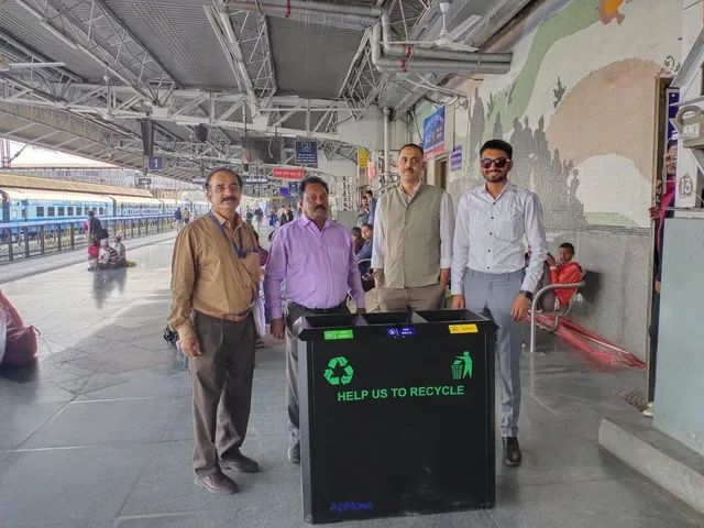 WR one more unique initiative towards Swachha Rail Swachha Bharat