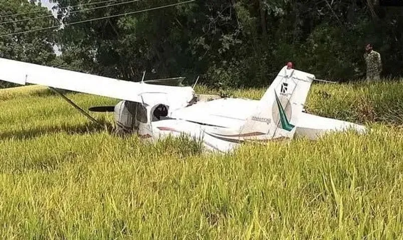Jharkhand: Engineer killed, pilot injured after glider crashes at Dumka airport