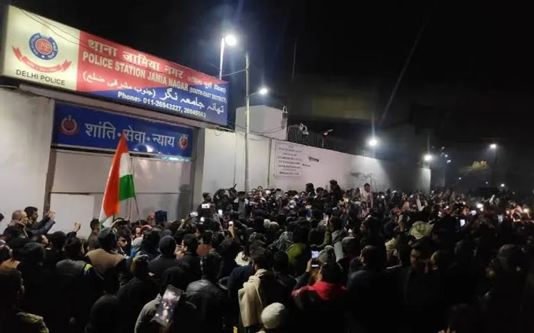 Delhi: Another firing incident reported near Jamia Millia Islamia University