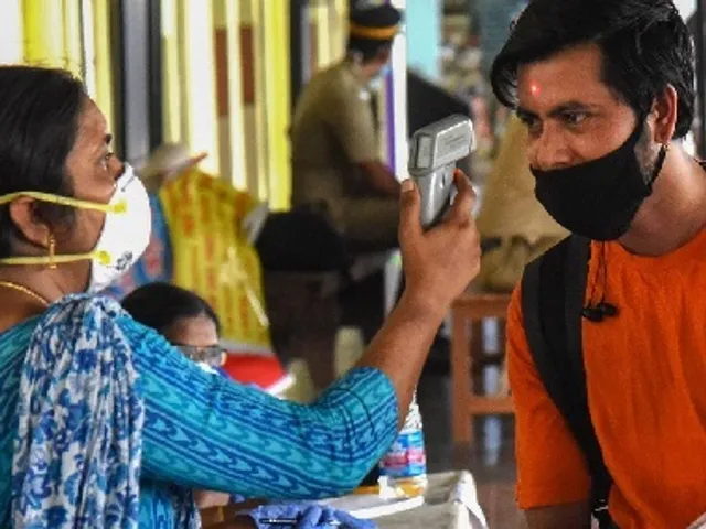 Coronavirus Pandemic: Maharashtra shuts workplaces till March 31, Delhi malls closed