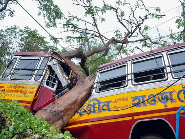 PM Modi to visit West Bengal and Odisha to take stock of situation in wake of Cyclone Amphan