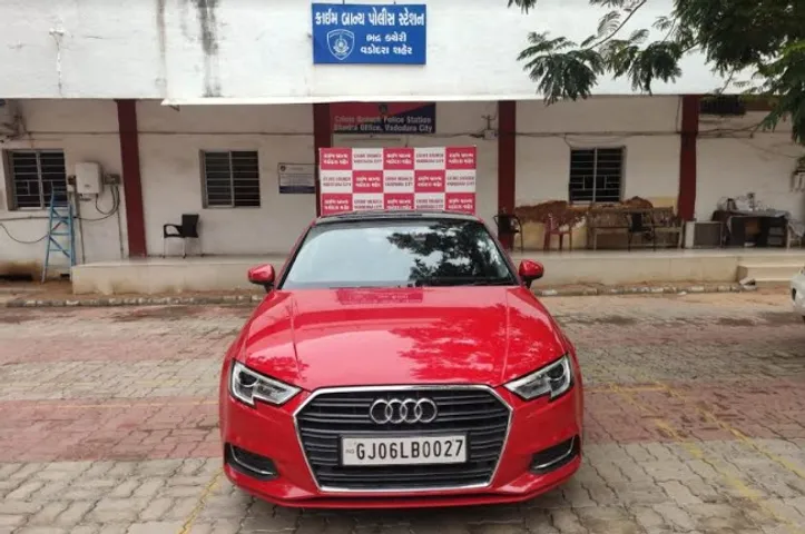 Vadodara crime branch arrested murder accused for violation of lockdown rules