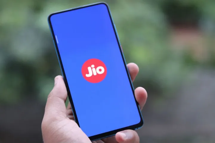 Reliance raises over ₹ 168,818 Crore in just 58 days