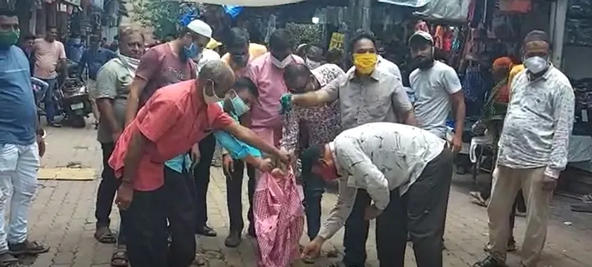 Traders from Mangal bazaar in Vadodara boycott Chinese products