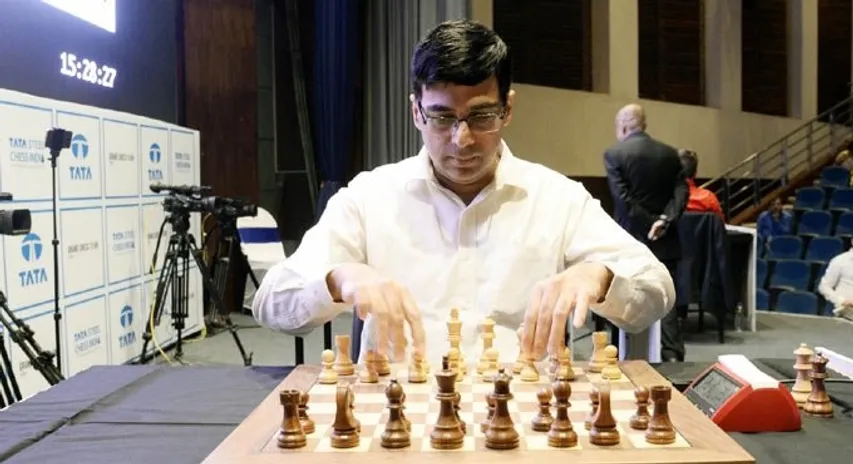 Viswanathan Anand registers win after six straight losses in Legends of Chess
