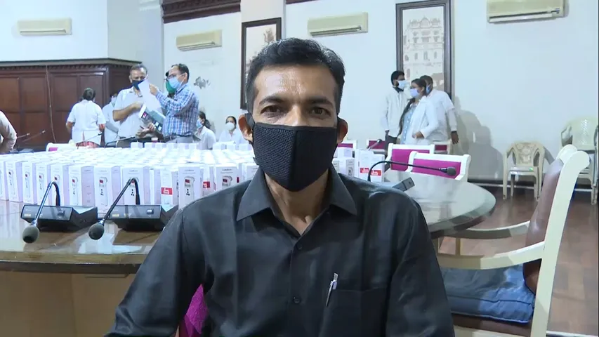 500 thermal guns donated to Vadodara district health system