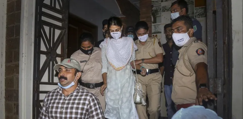 ED shares ‘drugs linked’ information on Rhea Chakraborty with CBI, NCB