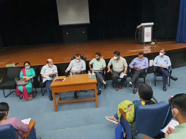 OSD Dr. Vinod Rao visited dedicated Covid hospitals
