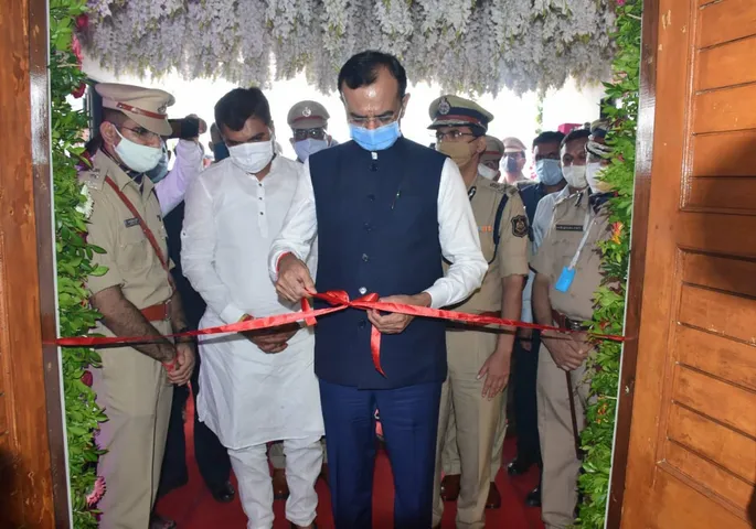 Gujarat Home Minister Pradipsinh Jadeja inaugurates state-of-the-art police station constructed at a cost of Rs 57 lakh in Desar