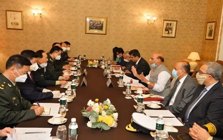Defence Minister Rajnath Singh meets Chinese counterpart in Moscow amid border tension