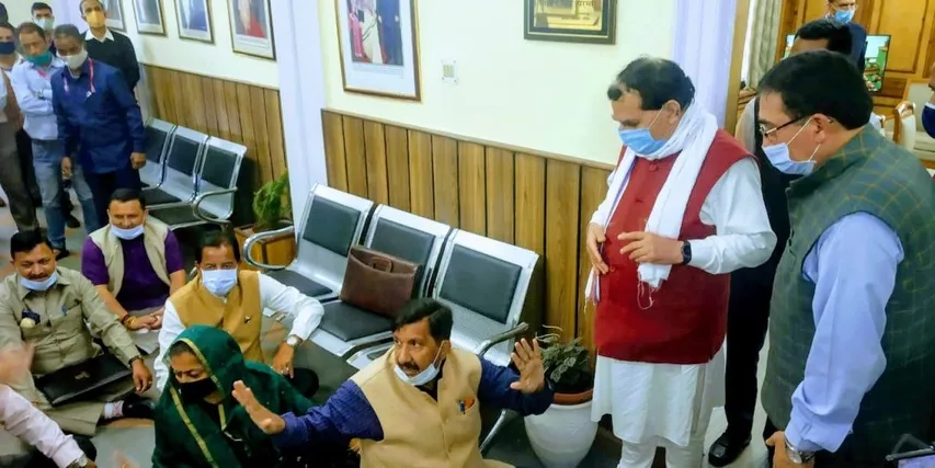 After lifting travel curbs, Himachal to open 5 COVID hospitals
