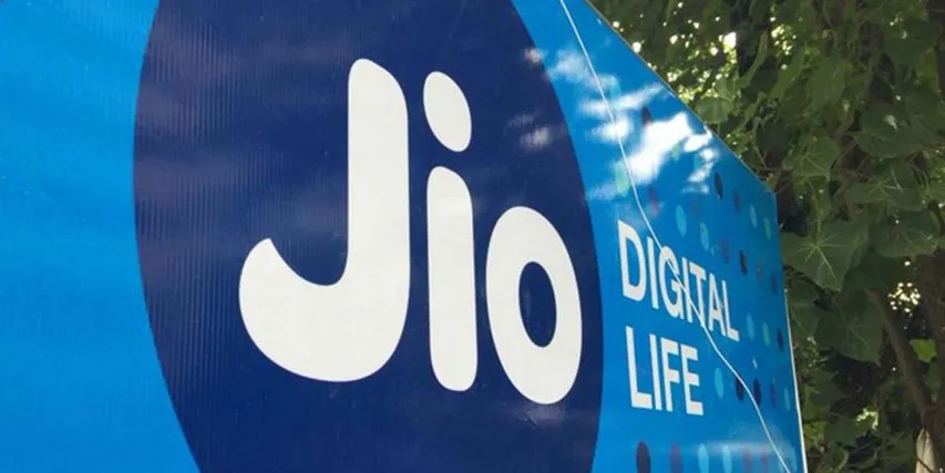 Jio partners with Aeromobile to launch India’s first In Flight mobile services