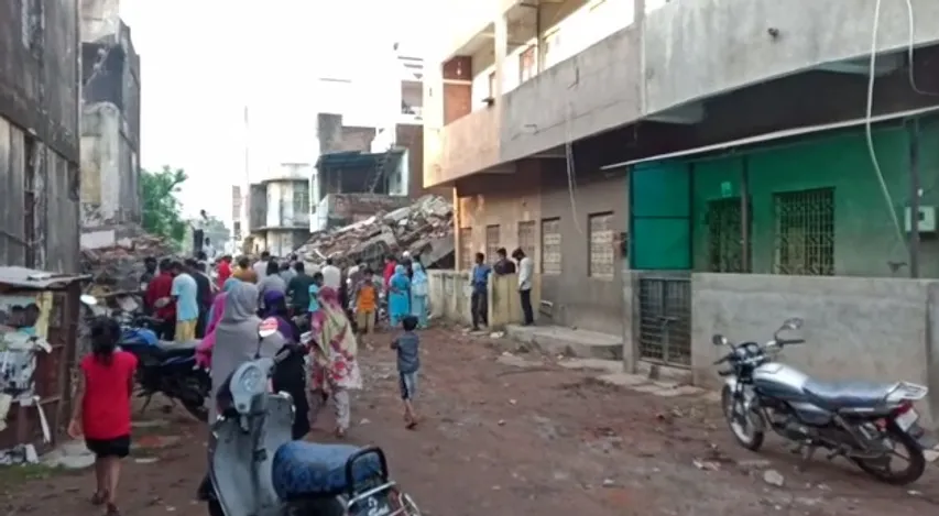 Family of deceased demand compensation held contractor responsible for the incident