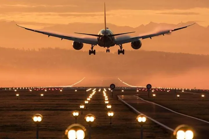 Jio starts offering mobile services on 22 international flights