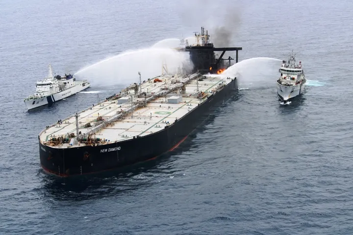 Indian Coast Guard continuing fire fighting operation MT New Diamond