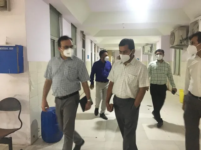 OSD Dr. Vinod Rao visited Dhiraj hospital as part of future planning for Covid management
