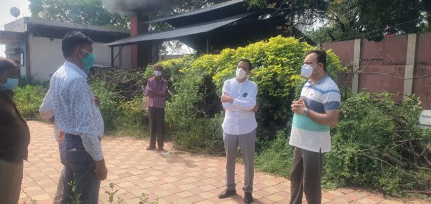 OSD Dr. Vinod Rao visited crematoriums in Vadodara to review the situations