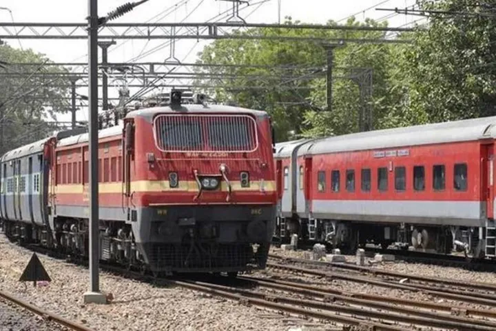 Revised timings of five more special trains over Western Railway