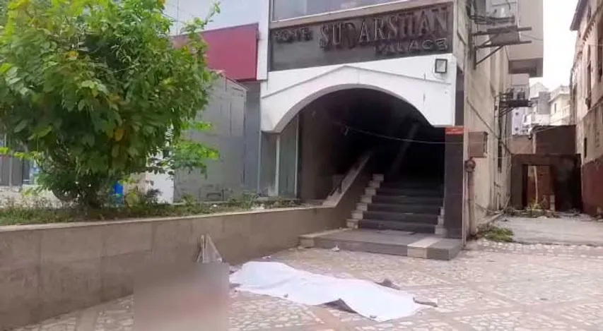 Unidentified man jumped to death from hotel building in Vadodara