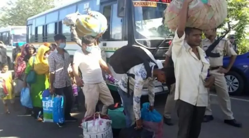 Assam:  Government deports 42 Bangladeshi back to nation