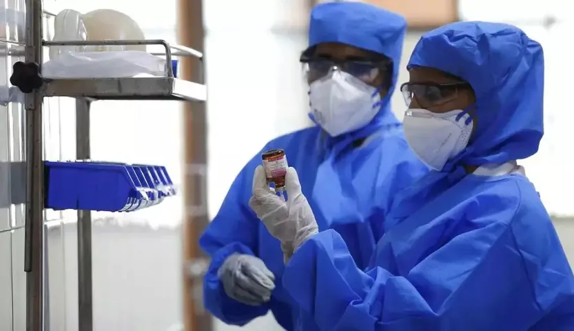 13,000 healthcare workers in Gujarat to get Covid-19 vaccination shots today