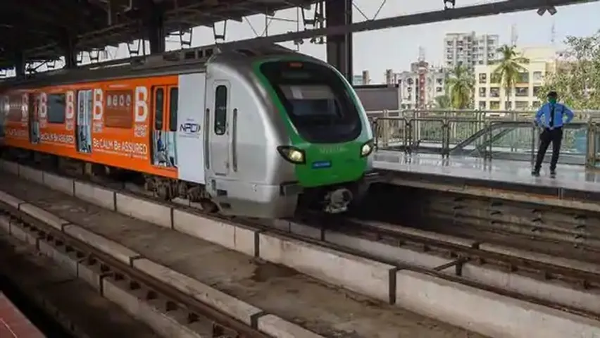 Mumbai Metro services for 2 more hours from Monday