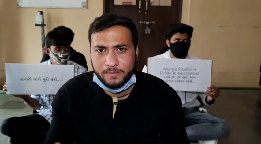 MSU students sit on hunger strike demanding 30% relief in syllabus