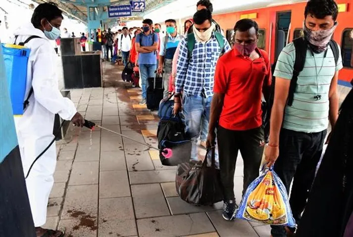 India’s sees lowest number of COVID-19 deaths in over 8 months