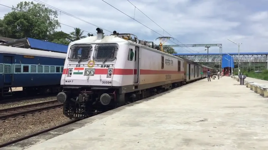 Additional superfast special train to run between Trivandrum and Hazrat Nizamuddin via Vasai road