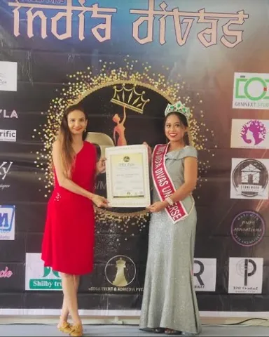 Professional make up artist from Vadodara won Mrs. India Divas Universe 2021