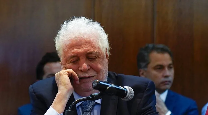 Argentina health minister resigns amid COVID-19 vaccine scandal