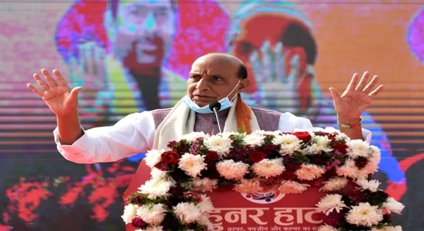 Rajnath inaugurates 26th edition of ‘Hunar Haat’ in Delhi