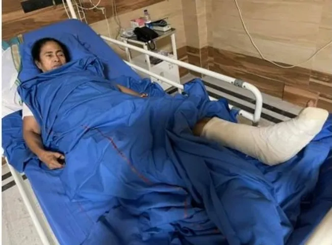 Mamata Banerjee’s injury heats up Bengal politics