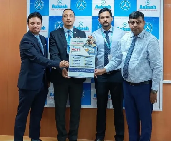 90% scholarship program of Aakash institute for students
