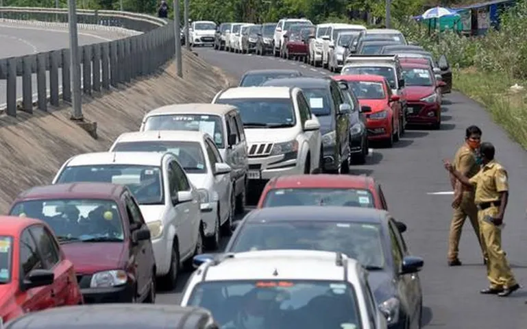 Vehicular movement being checked in Kerala amid COVID-19 restrictions
