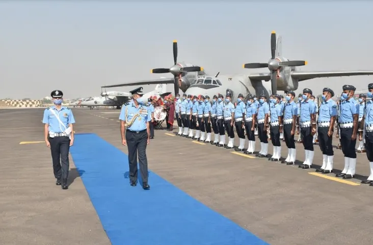 Air Marshal SK Ghotia, Air Officer Commanding-in-Chief, SWAC visited Air Force Station Vadodara