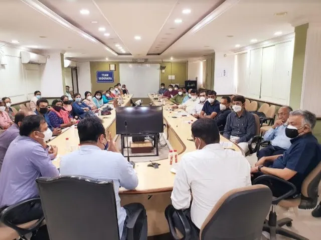 Ten hospital inspection teams with 20 Senior Doctors and Professor formed in Vadodara