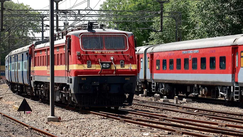 Trains cancelled, short terminated or partially cancelled in Vadodara Kevadiya section.