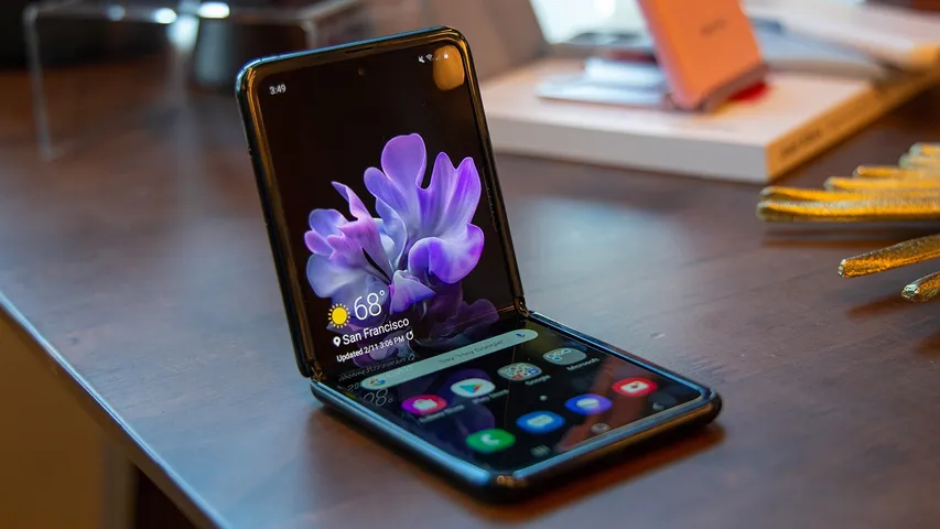 Galaxy Z Fold 3 and Z Flip 3 coming in August