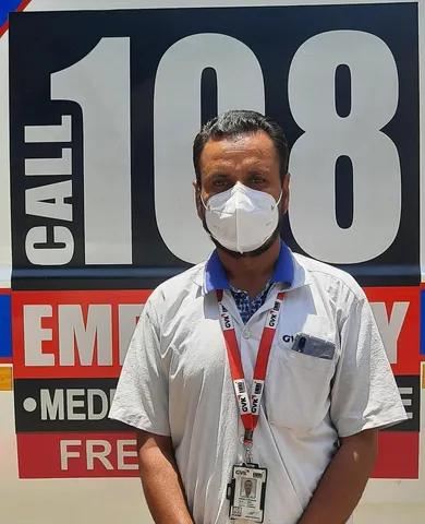 108 ambulance pilot Iftekhar Khaliwala's dedidation towards his duty