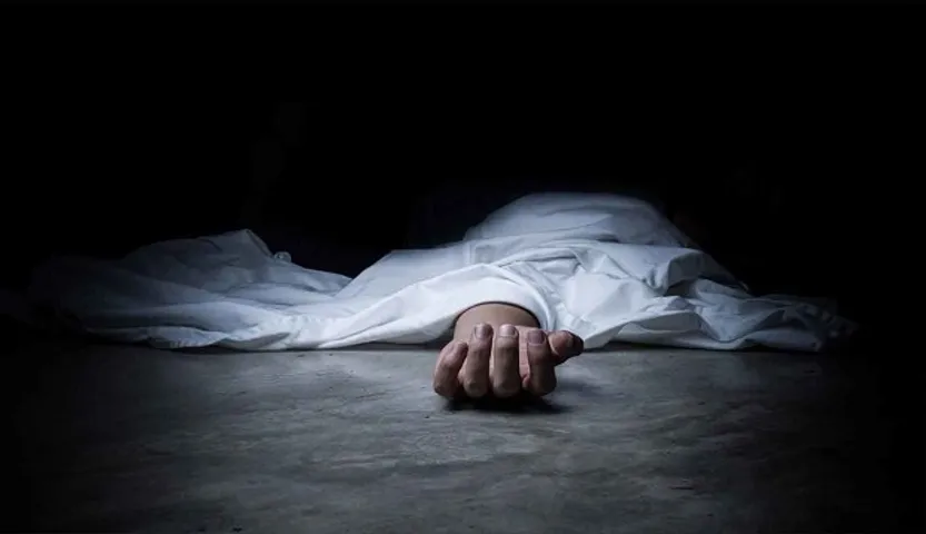 Pedestrian died after knocked down by a bus in Vadodara
