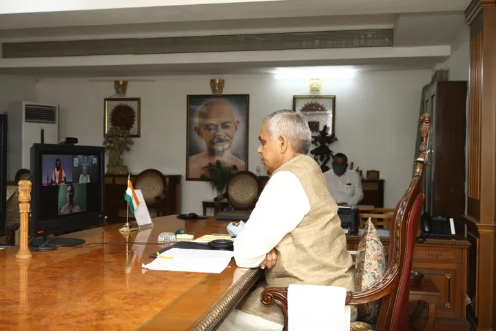 Gujarat governer virtually inaugurated oxygen plant ventilators, BiPAP machines and oxygen concentrators in Vadodara