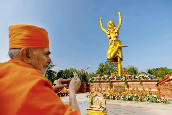 NILKANTHAVARNI Maharaj